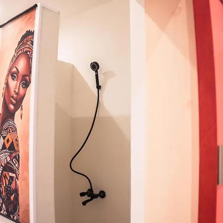 R34 Boutique Art 3* Veliko Tŭrnovo