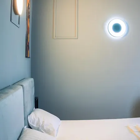 R34 Boutique Art 3* Veliko Tŭrnovo
